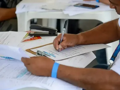Volume de serviços cresce 0,1% em agosto e alcança sétima alta seguida