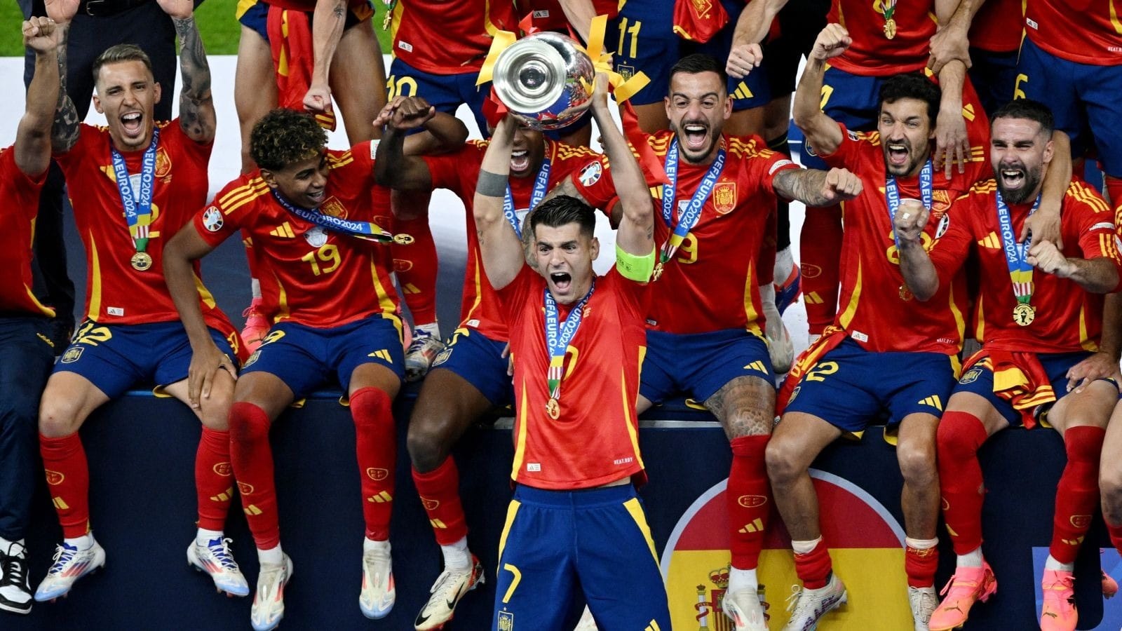 Espanha tetra; veja a lista de todos os campeões da Eurocopa