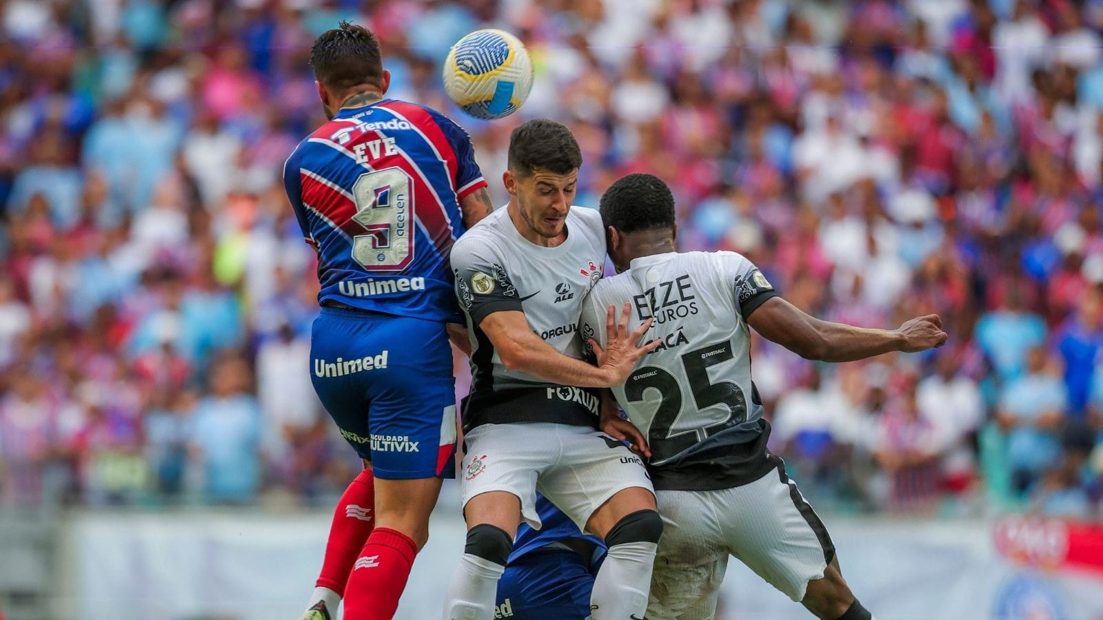 Romero marca outra vez, Corinthians bate Bahia fora de casa e deixa Z4