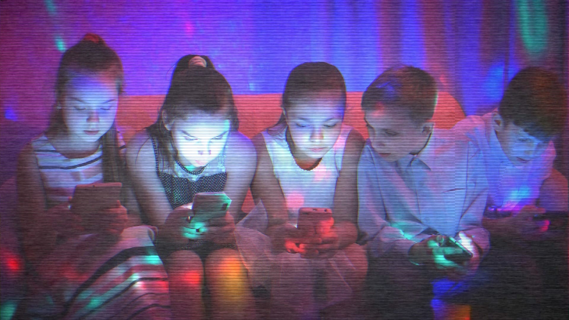 Famílias participam da adaptação à lei contra celulares | Band