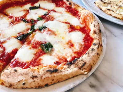 Como fazer massa de pizza em casa? Veja segredo de chef e impressione seus convidados