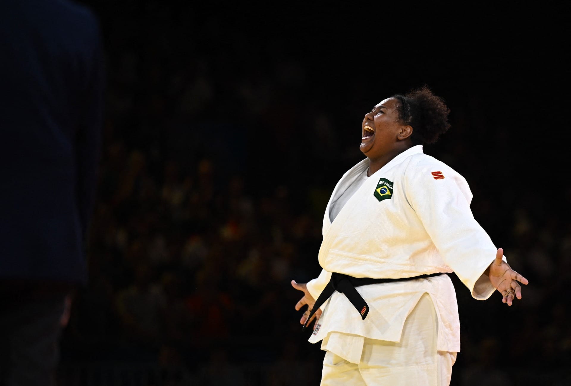Beatriz Souza é campeã no judô e conquista primeiro ouro do Brasil em Paris-2024