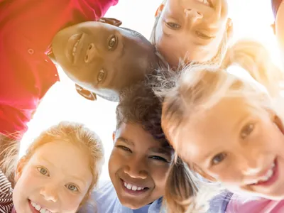 Além de brinquedos: ideias criativas e educativas para as crianças