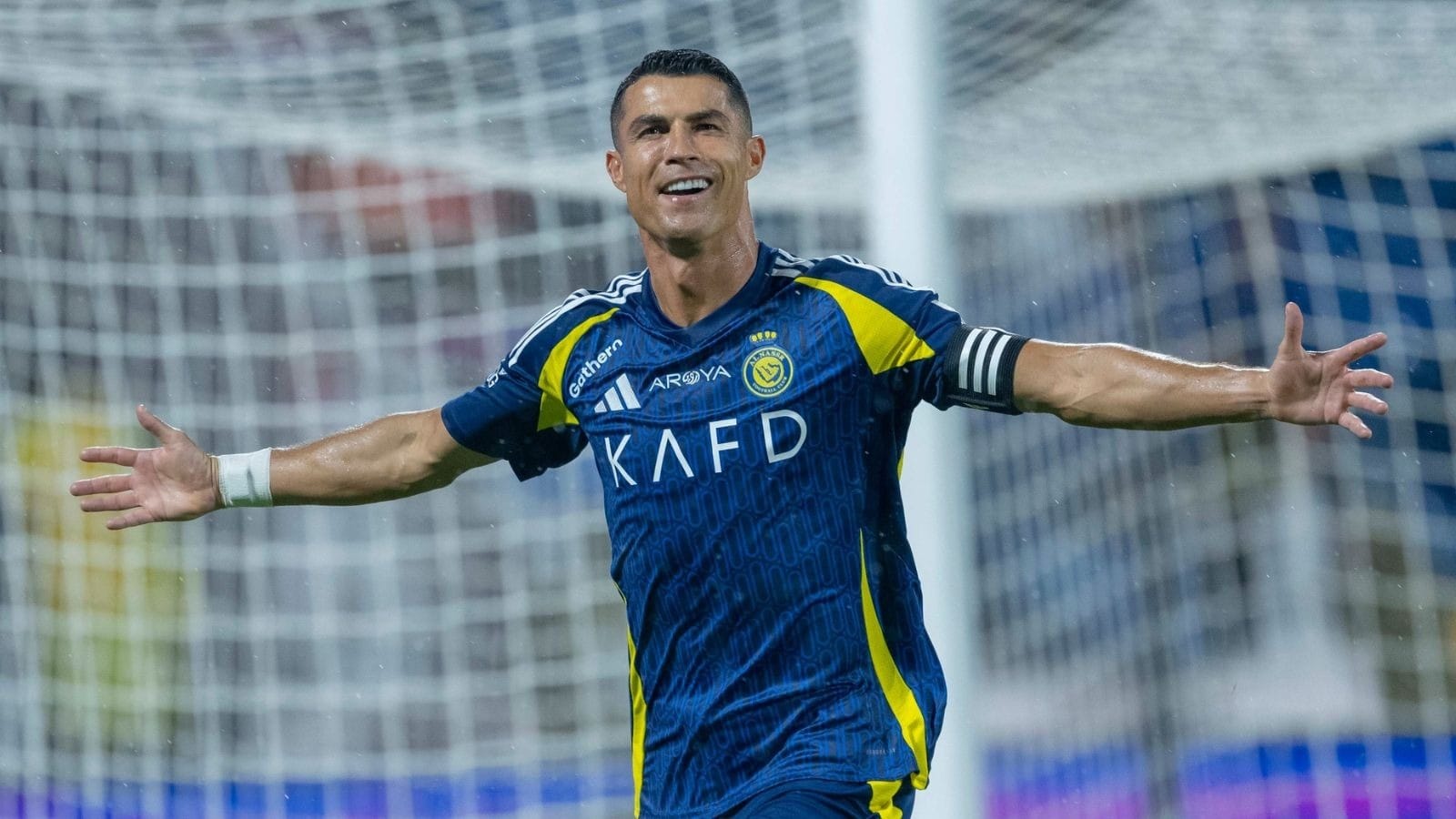 CR7 marca, e Al Nassr vai à final da Supercopa Saudita; assista aos gols