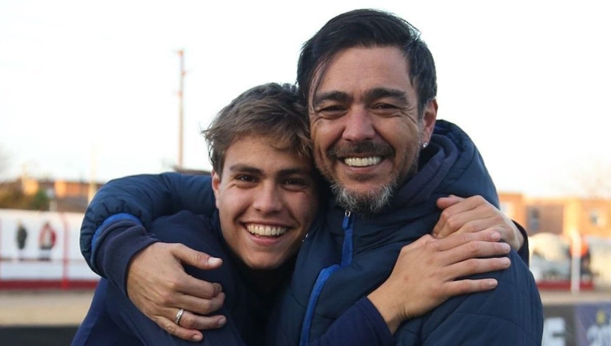 Jeremia e o pai, Álvaro Recoba