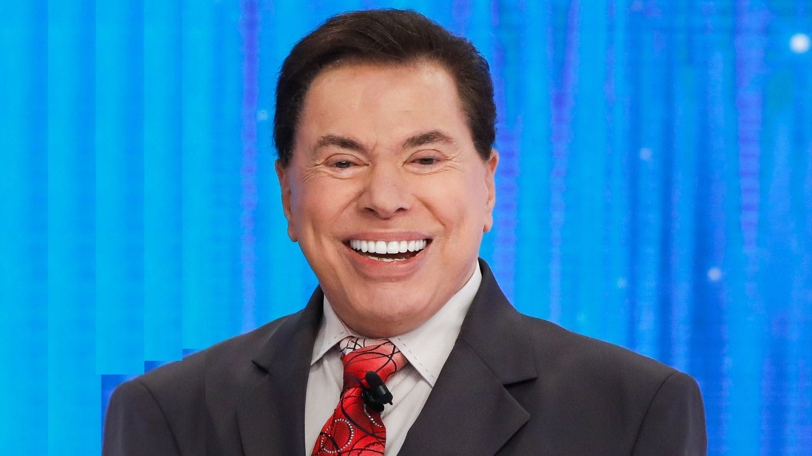 Relembre a trajetória de Silvio Santos, ícone da televisão brasileira