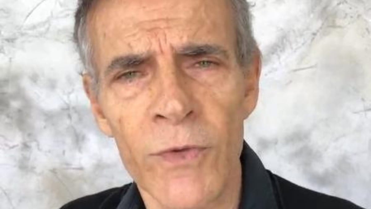 Ator Mário Gomes pede doações a fãs: 'Está faltando coisas para comer'