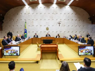 Reinaldo: Está de volta a questão da regulação das 'big techs', que viraram governo nos EUA