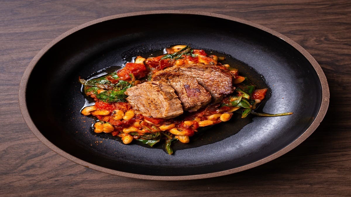 Feijão manteiguinha, espinafre e carne de sol | Band Receitas