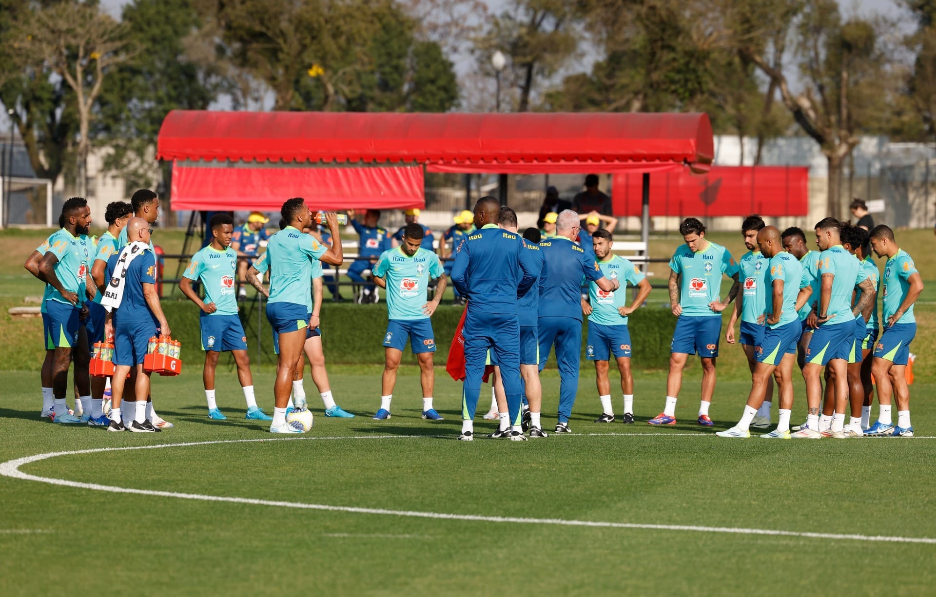 Bate-Papo Esportivo: Brasil encara o Chile nas Eliminatórias com novo quarteto ofensivo