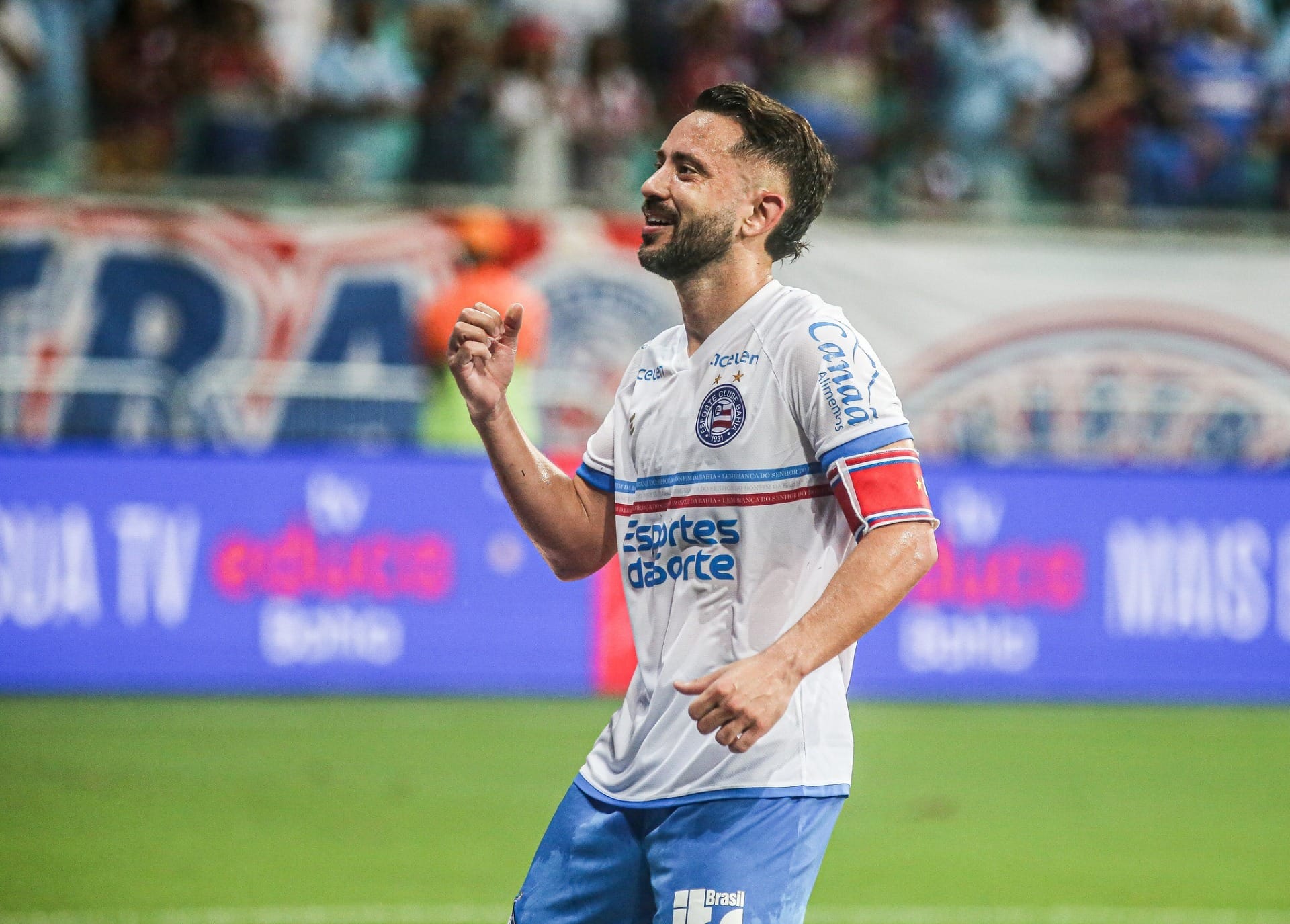 Everton Ribeiro renova com o Bahia; veja detalhes do contrato