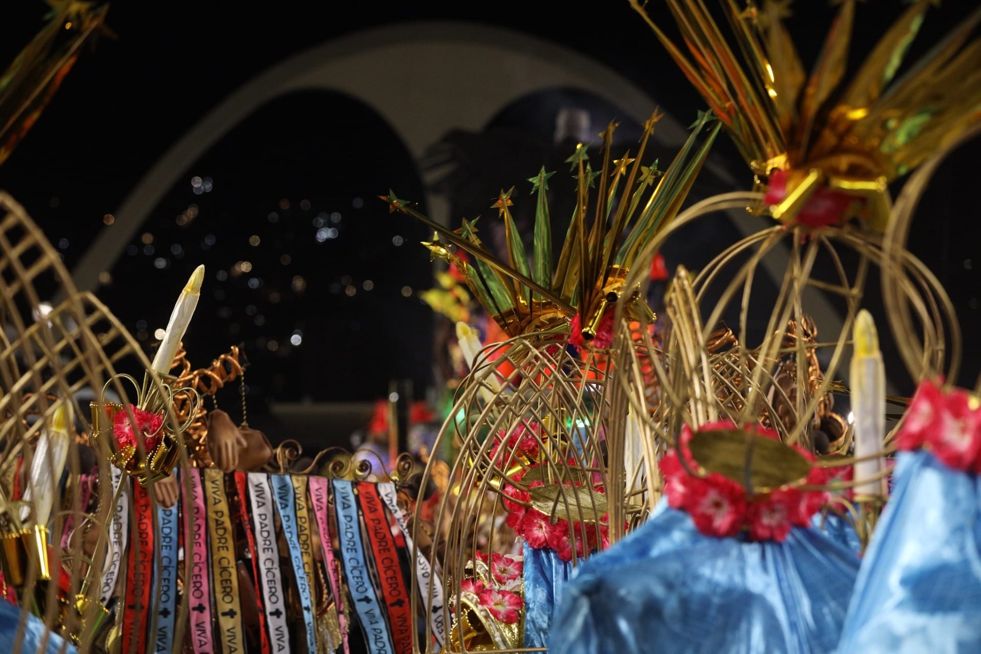 Ingressos para desfiles de carnaval da Série Ouro 2025 estão esgotados