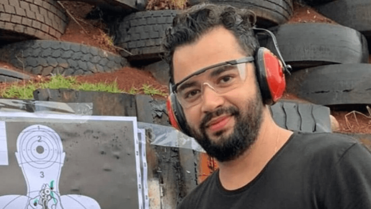 Justiça revoga prisão domiciliar de ex-policial bolsonarista que matou petista no Paraná