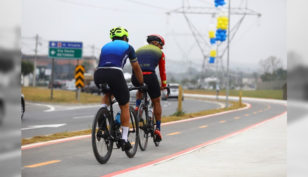 SP: Ciclista é atropelado e morto na Dutra na véspera do feriado de Nossa Sra. Aparecida