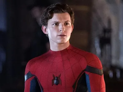 Tom Holland confessa vício em álcool e expõe problema: "Afetava minha vida"