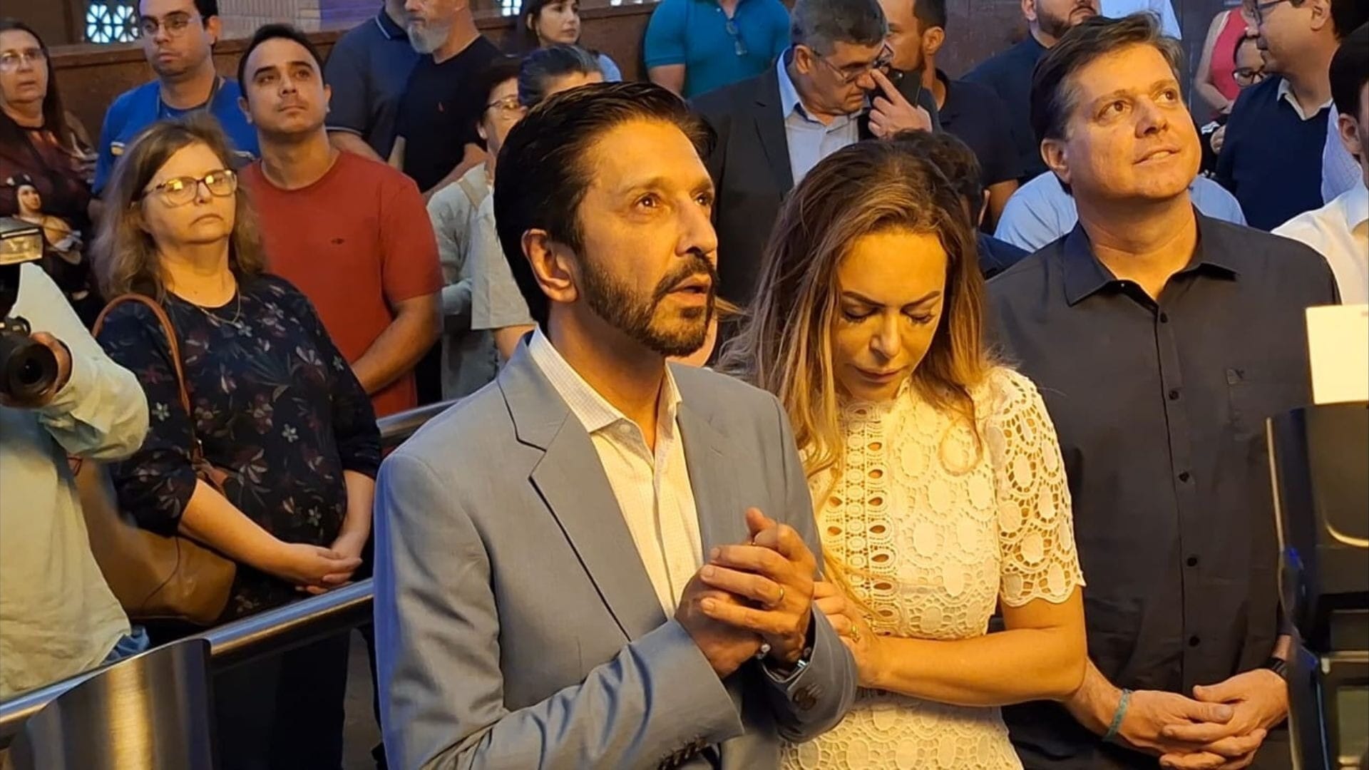 Primeira-dama de SP anuncia pré-candidatura para deputada estadual