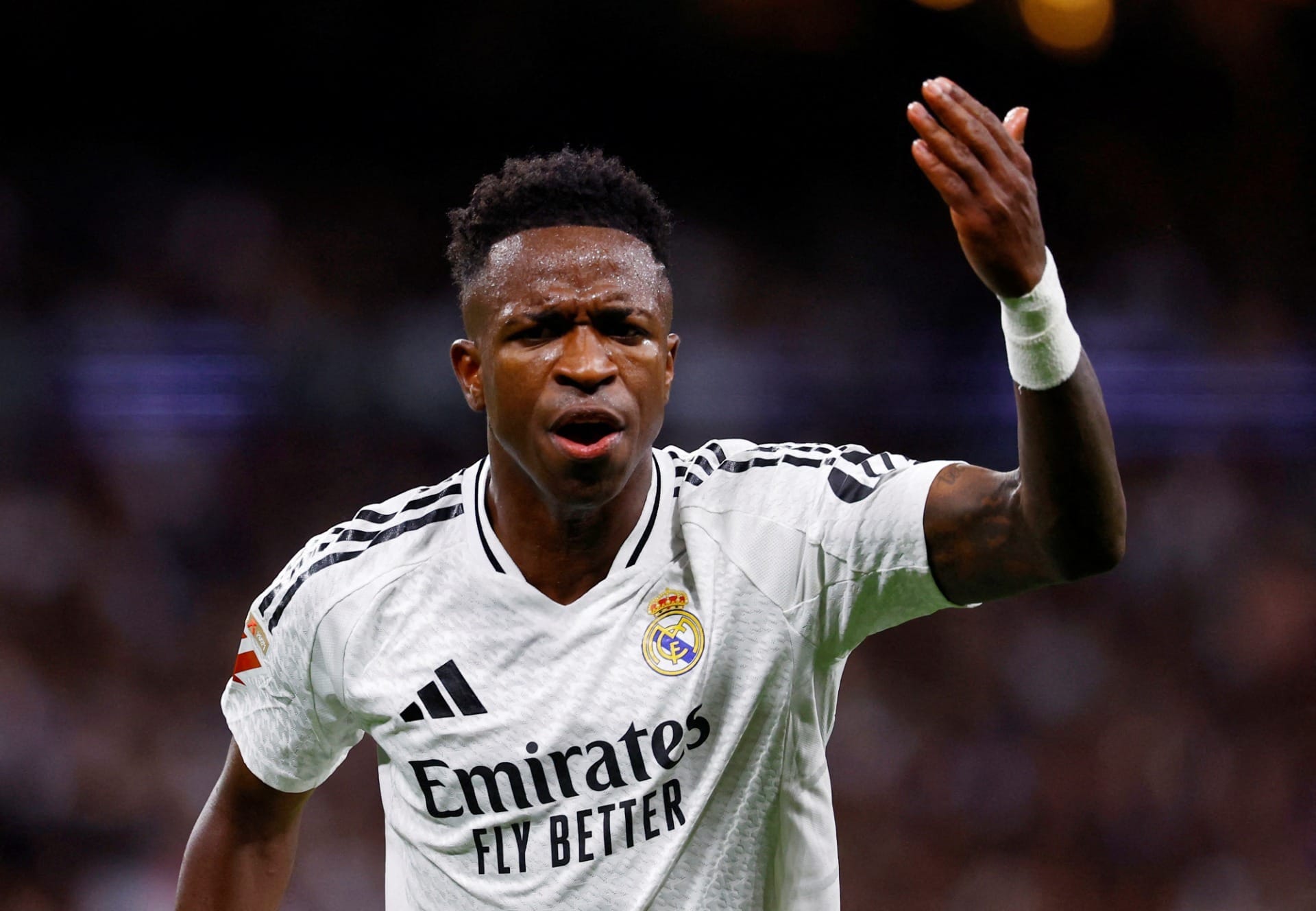 Ex-jogador do Real Madrid dispara: "Eu venderia Vini Jr. para trazer Haaland"