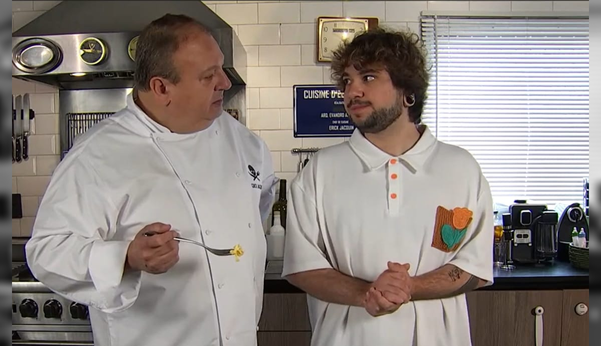 Érick Jacquin cospe omelete feito pelo influenciador Brino: “Tá feliz com isso? ”