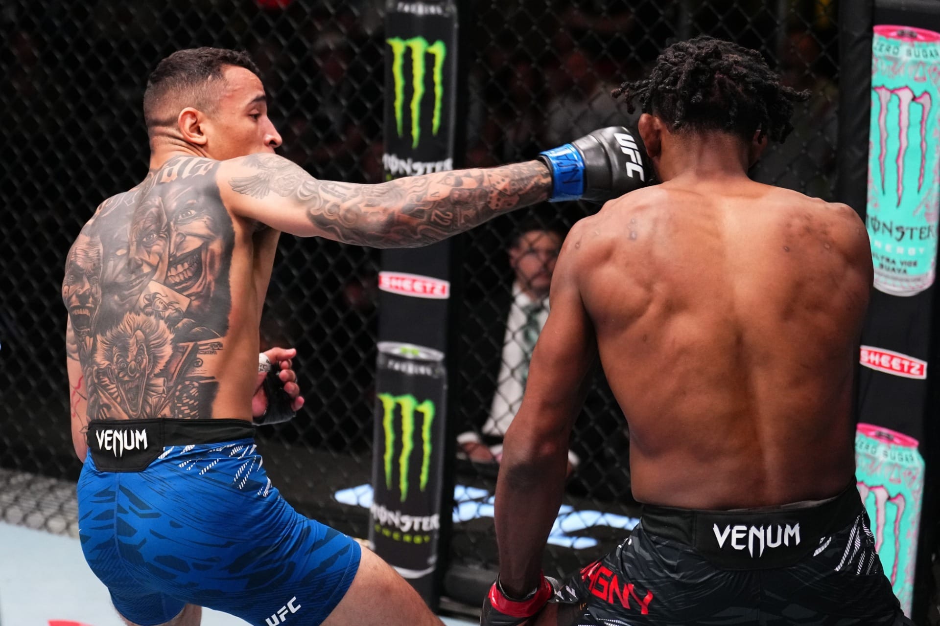 UFC Vegas 100: Carlos Prates apaga Neil Magny com nocaute brutal no main event; veja como foi