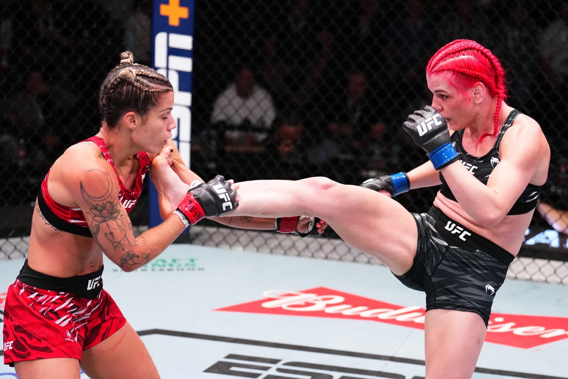 UFC Vegas 100: Luana Pinheiro amarga terceira derrota seguida na organização
