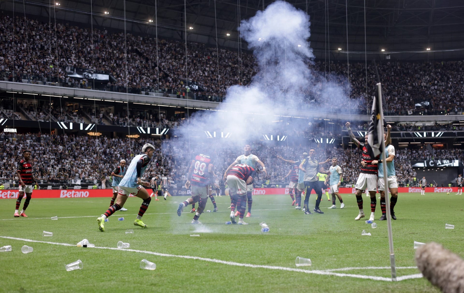 Arena MRV é interditada após confusão, e Atlético-MG jogará com portões fechados