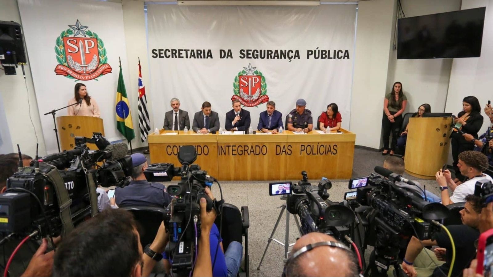 “Estavam trabalhando para criminoso”, diz Derrite sobre policiais na escolta de Gritzbach