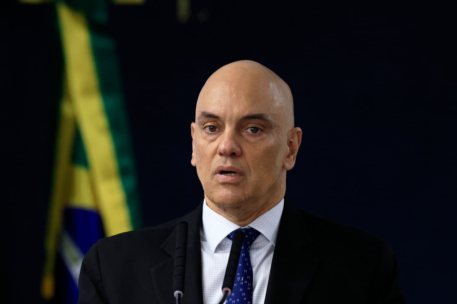 Moraes derruba sigilo de delação premiada de Mauro Cid