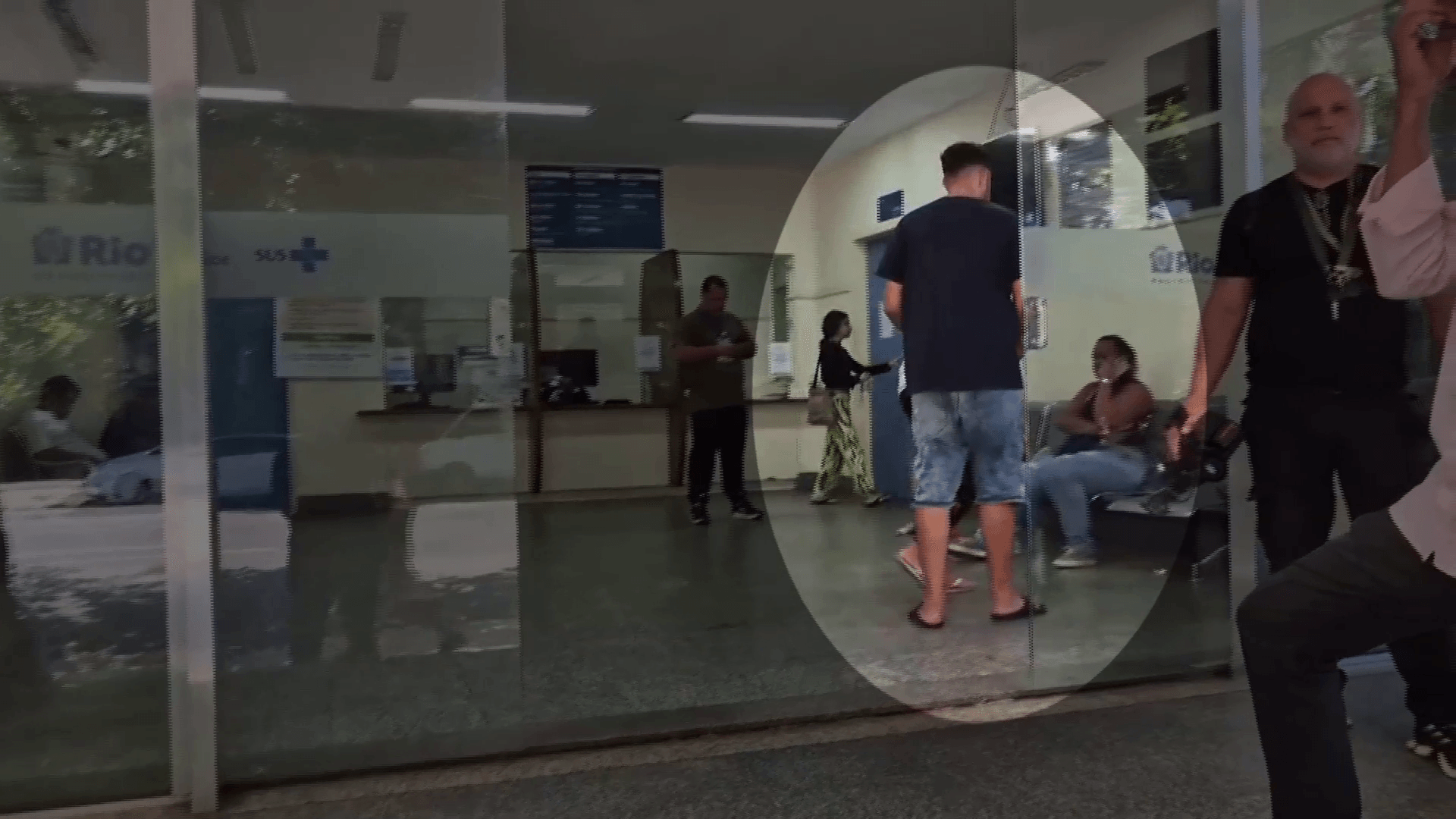 Polícia revela que ex-padrasto envenenou enteado em plano para reatar relacionamento