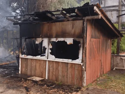 Após incêndio em casa, ex-mulher de autor de atentado ao STF é transferida de hospital