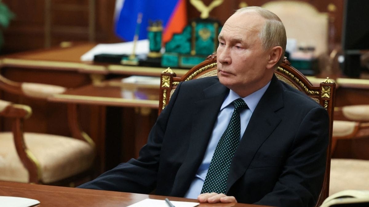 Putin elogia Musk e compara empresário ao pai do projeto espacial soviético