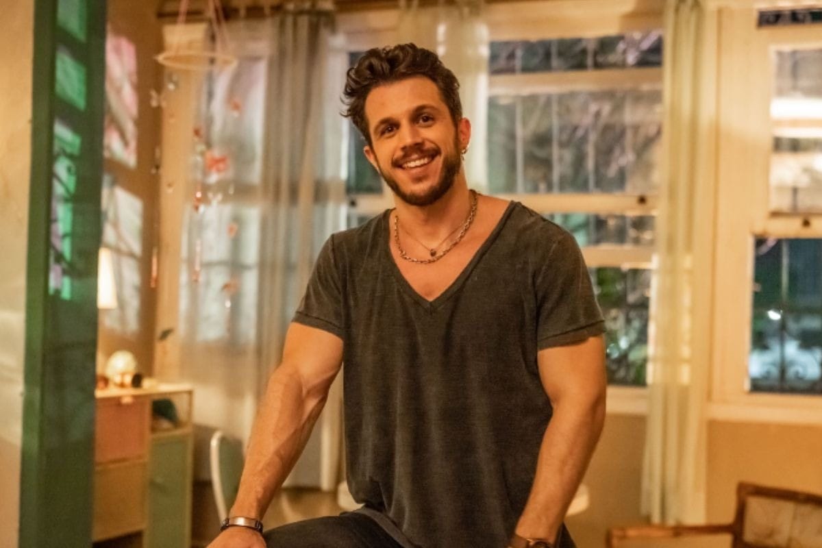 Quem é João Villa, apontado como novo affair da Grazi Massafera?