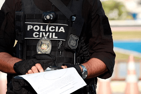 Homem acusado de matar um artista francês é preso pela Polícia Civil