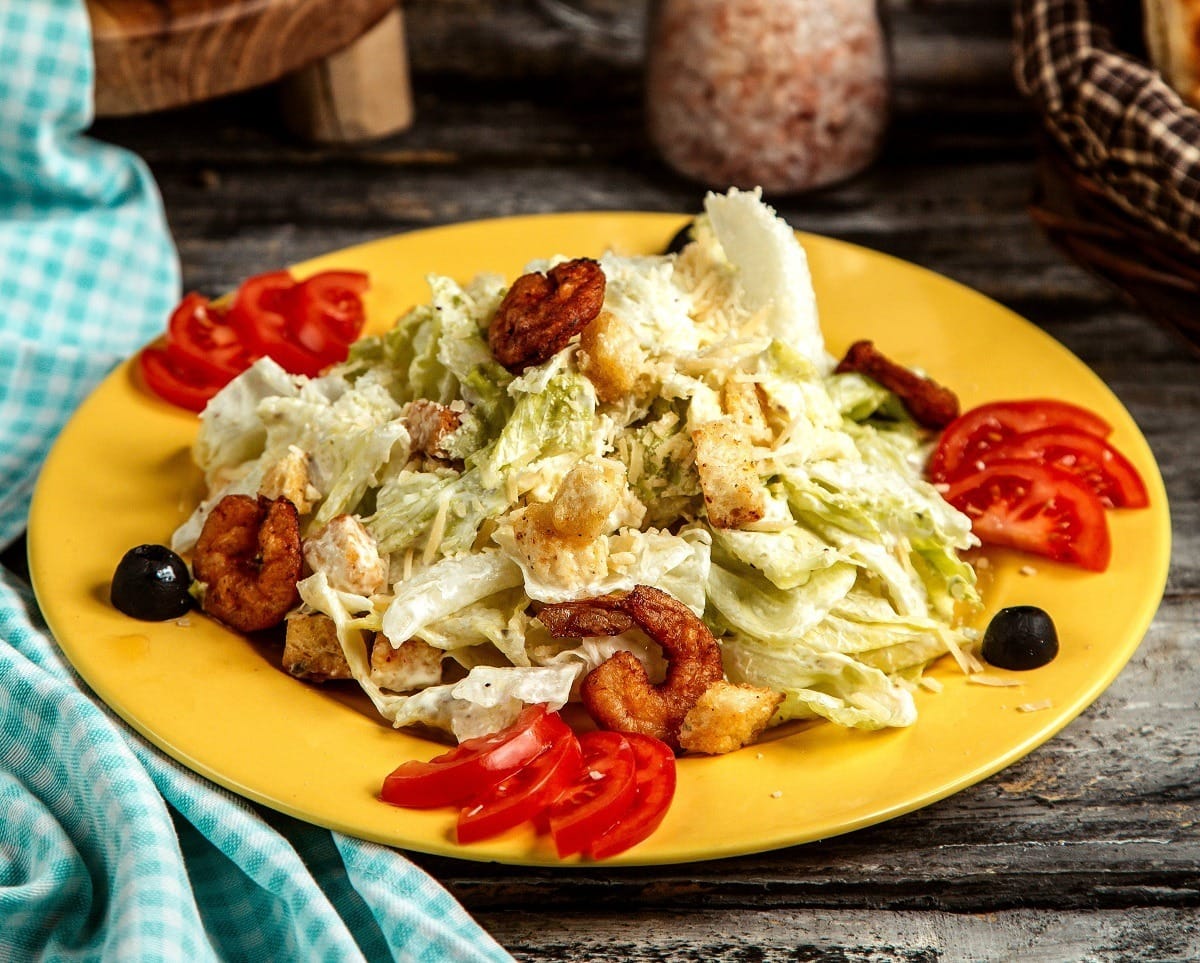 Salada sertaneja com molho de caju | Band Receitas