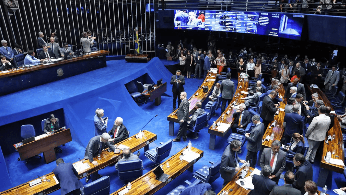 Em primeiro turno, Senado aprova PEC que muda regras dos precatórios