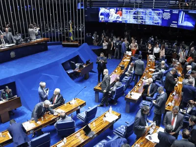 Presidente da CCJ do Senado diz que vai pautar PEC da Blindagem na quarta-feira