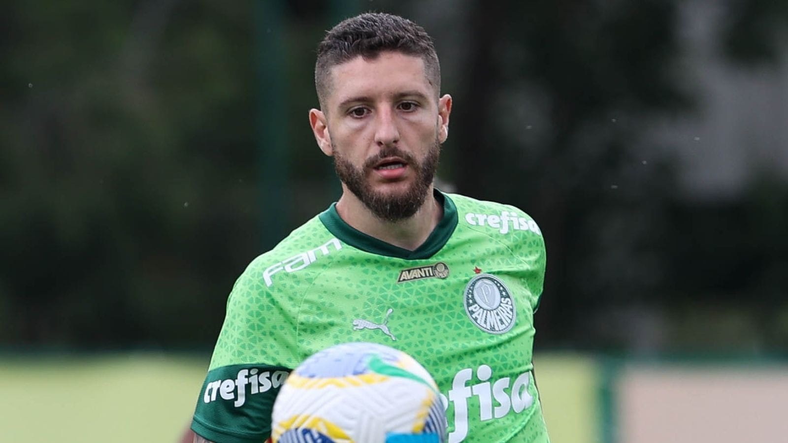 Santos anuncia a contratação do volante Zé Rafael, ex-Palmeiras