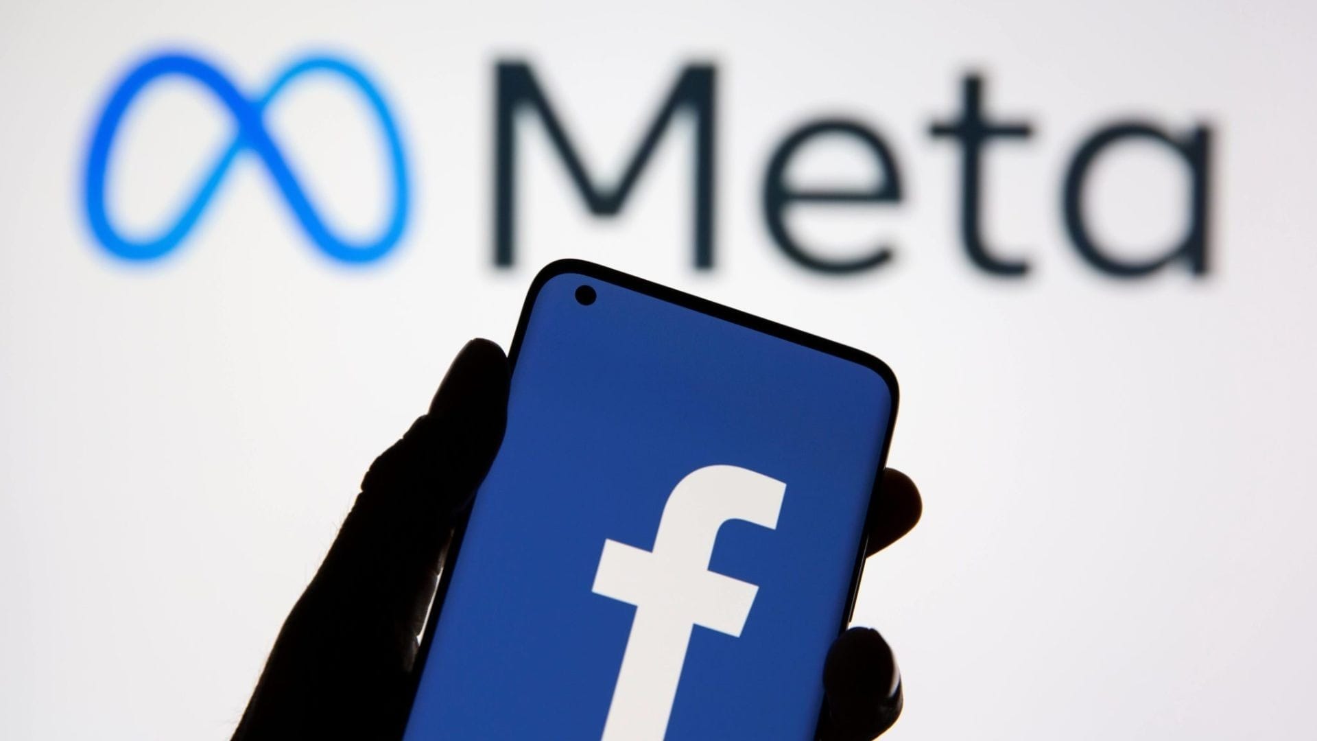 Meta começa a excluir contas de menores de 16 anos na Austrália