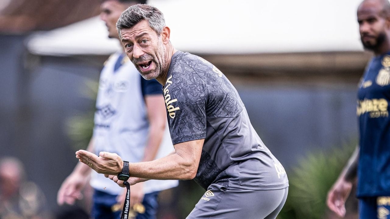 Craque Neto faz alerta para Pedro Caixinha: 'Neymar vai derrubar você'