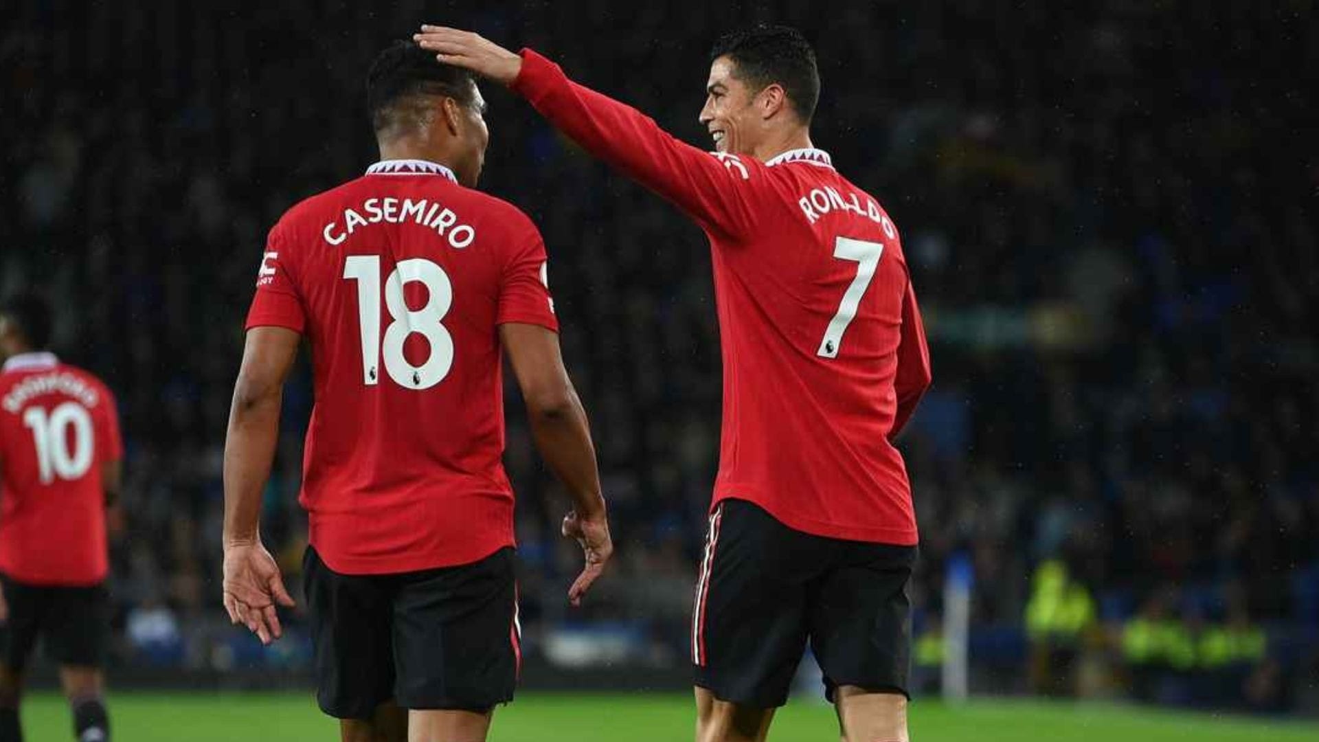 Casemiro elege ex-Real Madrid como mais completo que Cristiano Ronaldo