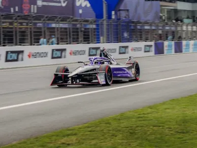 Fórmula E: Wehrlein lidera TL2 em Sanya; Drugovich é 6º, e Di Grassi, 20º