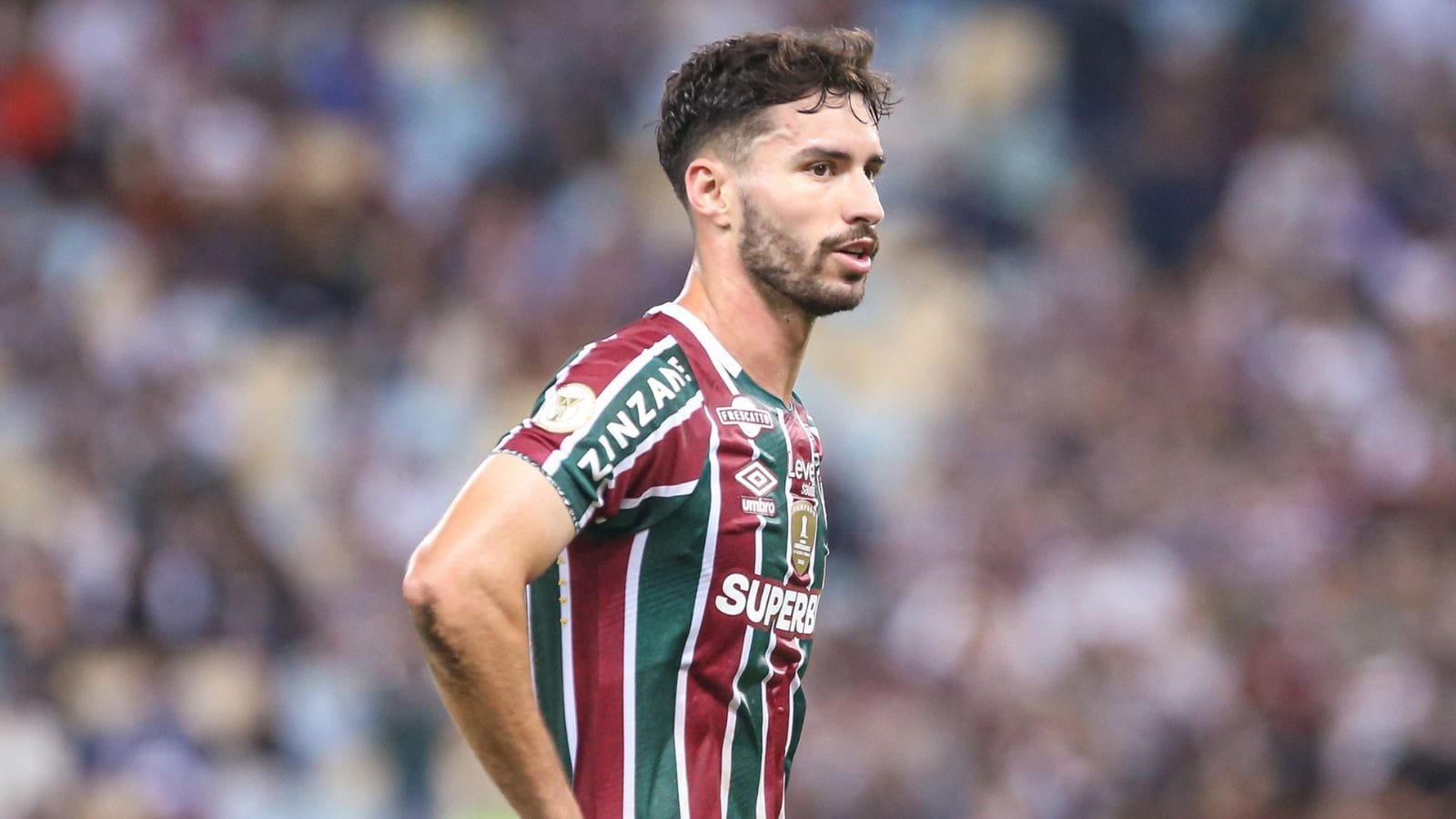 Cruzeiro faz contato por Martinelli, volante do Fluminense