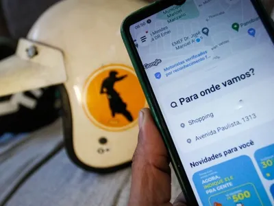 Justiça de SP decide se 99 deve pagar multa diária de R$ 1 mi pelo serviço de mototaxi