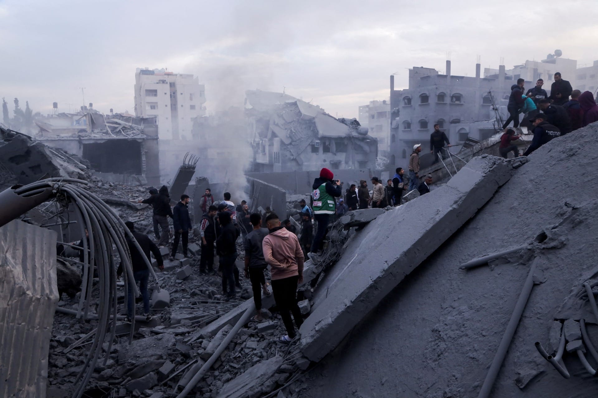 Israel e Hamas chegam a acordo de cessar-fogo em Gaza