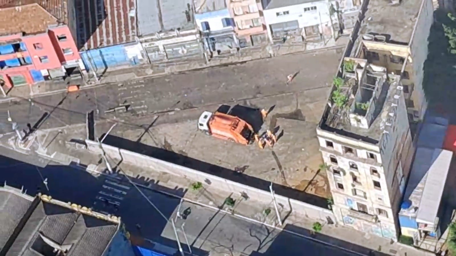 Moraes rejeita pedido de demolição de muro construído na cracolândia, em SP