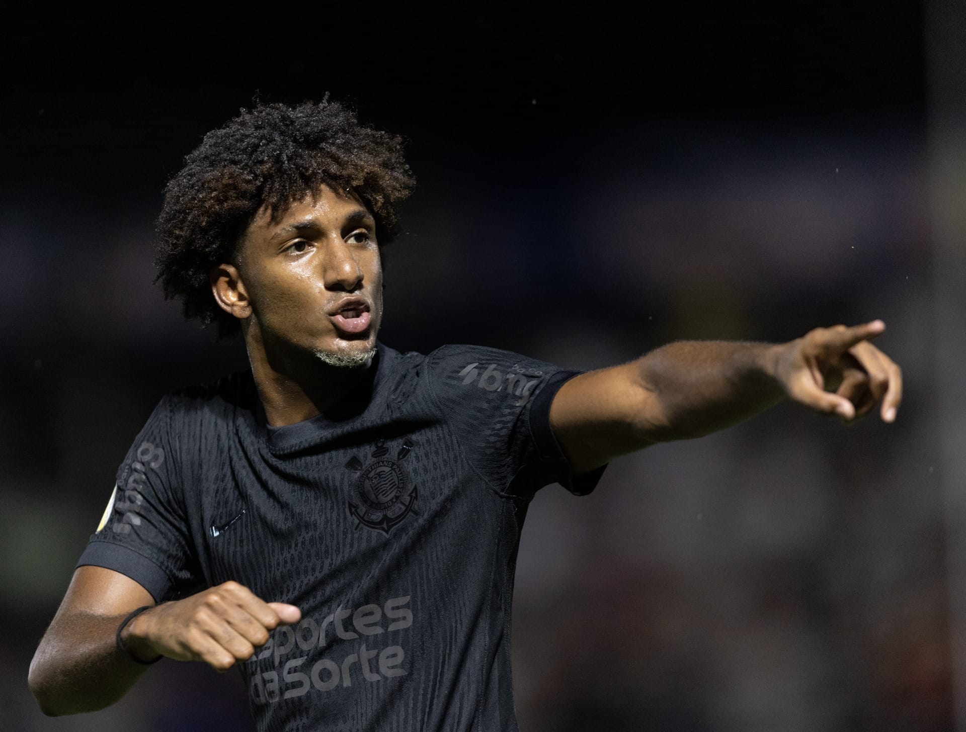 Craque Neto: Talles Magno está insatisfeito e quer deixar o Corinthians