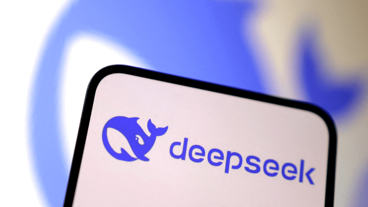 China critica veto dos EUA à DeepSeek e promete defender empresas chinesas