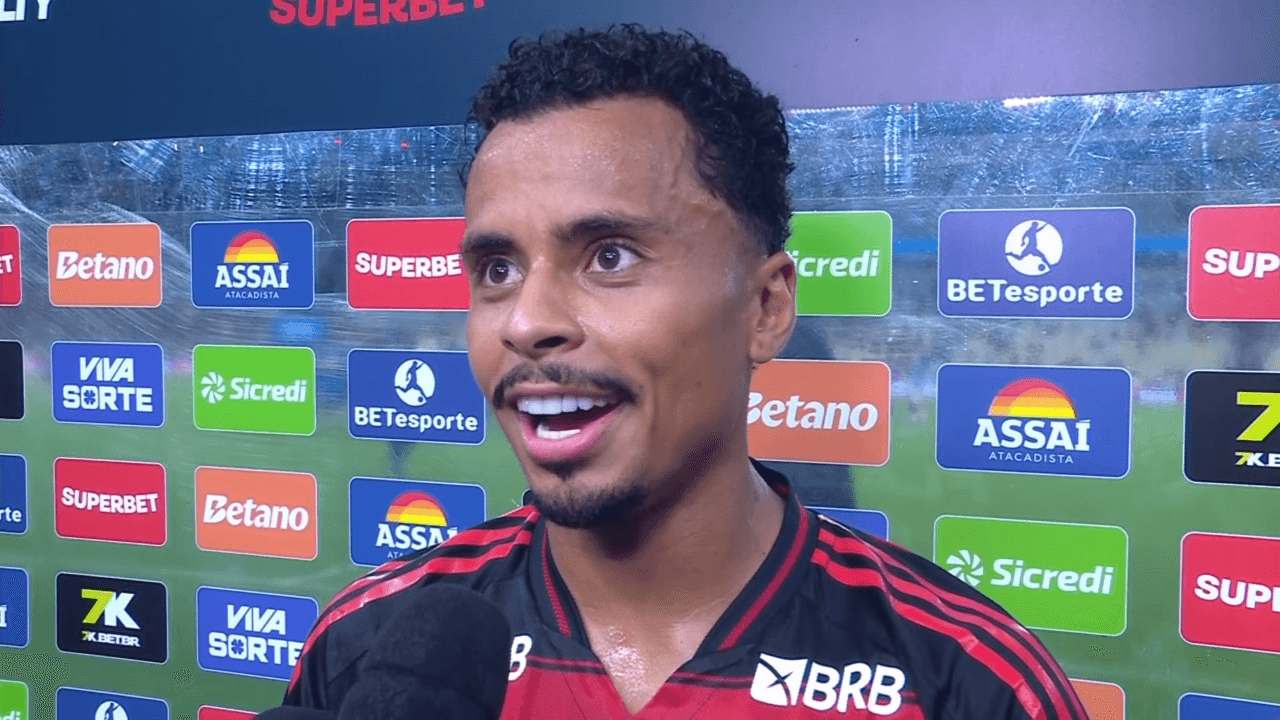 Marília Ruiz: Corinthians está perto de contratar dois meio-campistas
