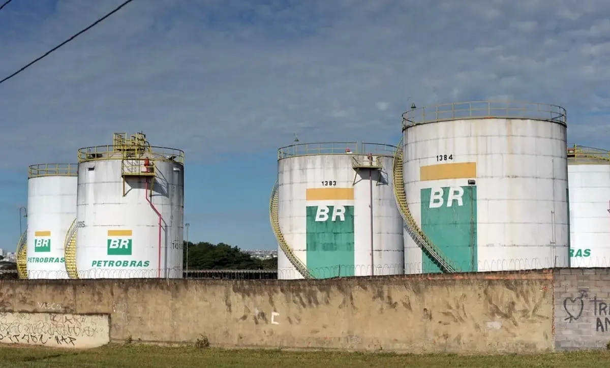 Privatizar ou estatizar: compare as propostas dos presidenciáveis em 2026