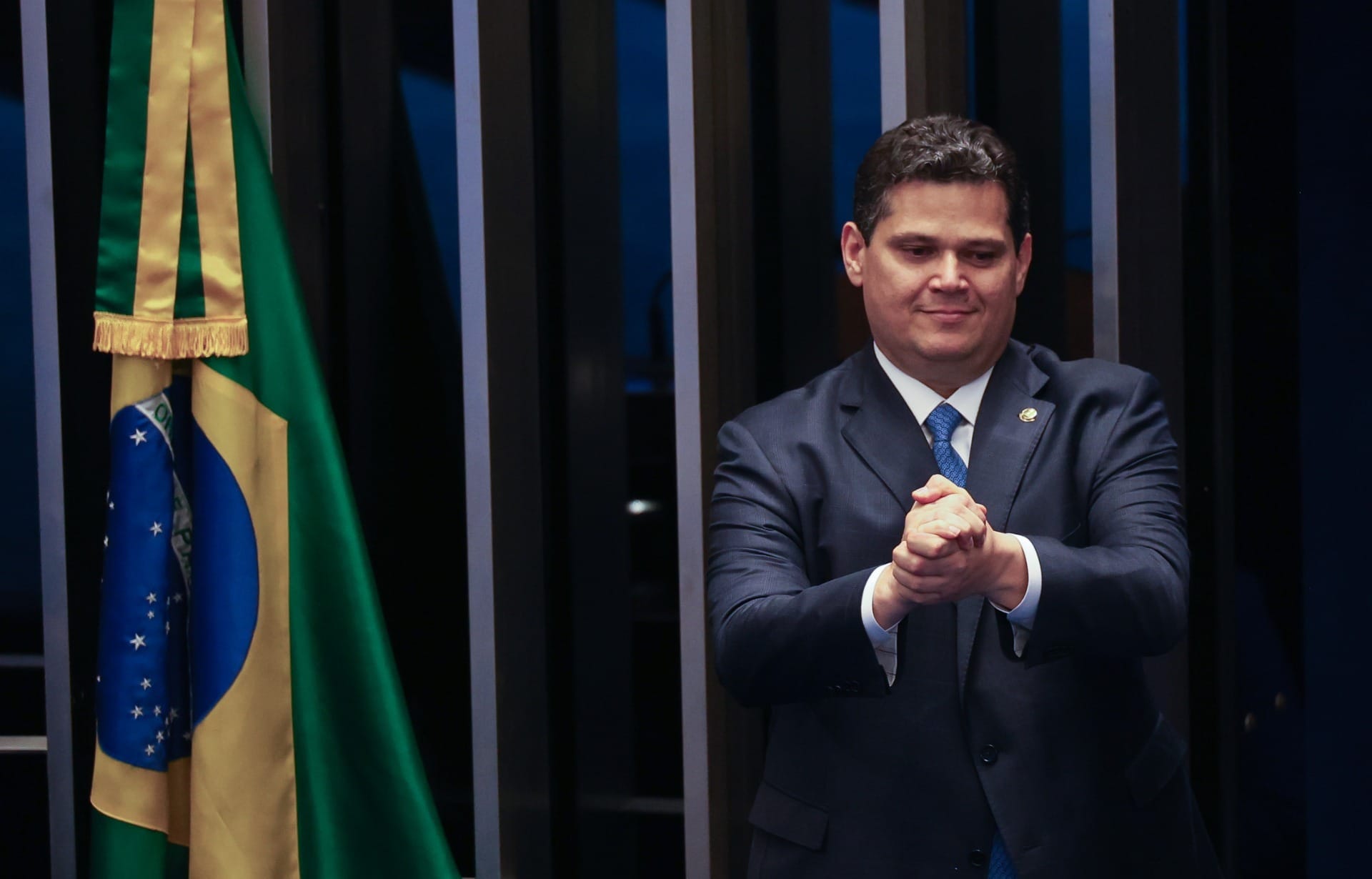 Anistia não está em debate e não é assunto dos brasileiros, diz Alcolumbre