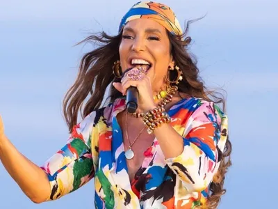 Filhas de Ivete Sangalo roubam a cena dançando com a mãe em show; assista